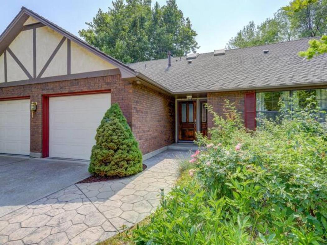 Experience Nirvana With Artwork Collections From Around The Globe Located In Lakewood Neighborhood In Se Boise Next To A Park, Minutes From Bown Crossing And The Boise River, 10 Minutes To Downtown, 4 Beds, Sleeps 8, Pets Welcome In Large Fenced In Y Екстер'єр фото