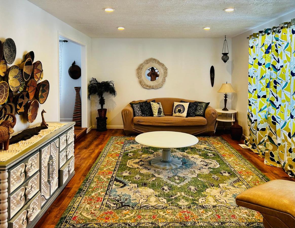 Experience Nirvana With Artwork Collections From Around The Globe Located In Lakewood Neighborhood In Se Boise Next To A Park, Minutes From Bown Crossing And The Boise River, 10 Minutes To Downtown, 4 Beds, Sleeps 8, Pets Welcome In Large Fenced In Y Екстер'єр фото