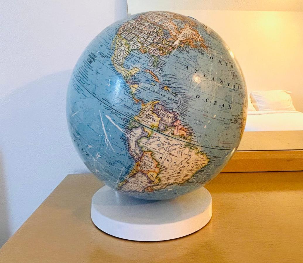 Experience Nirvana With Artwork Collections From Around The Globe Located In Lakewood Neighborhood In Se Boise Next To A Park, Minutes From Bown Crossing And The Boise River, 10 Minutes To Downtown, 4 Beds, Sleeps 8, Pets Welcome In Large Fenced In Y Екстер'єр фото